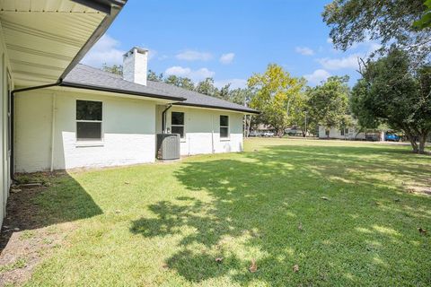 A home in Alvin