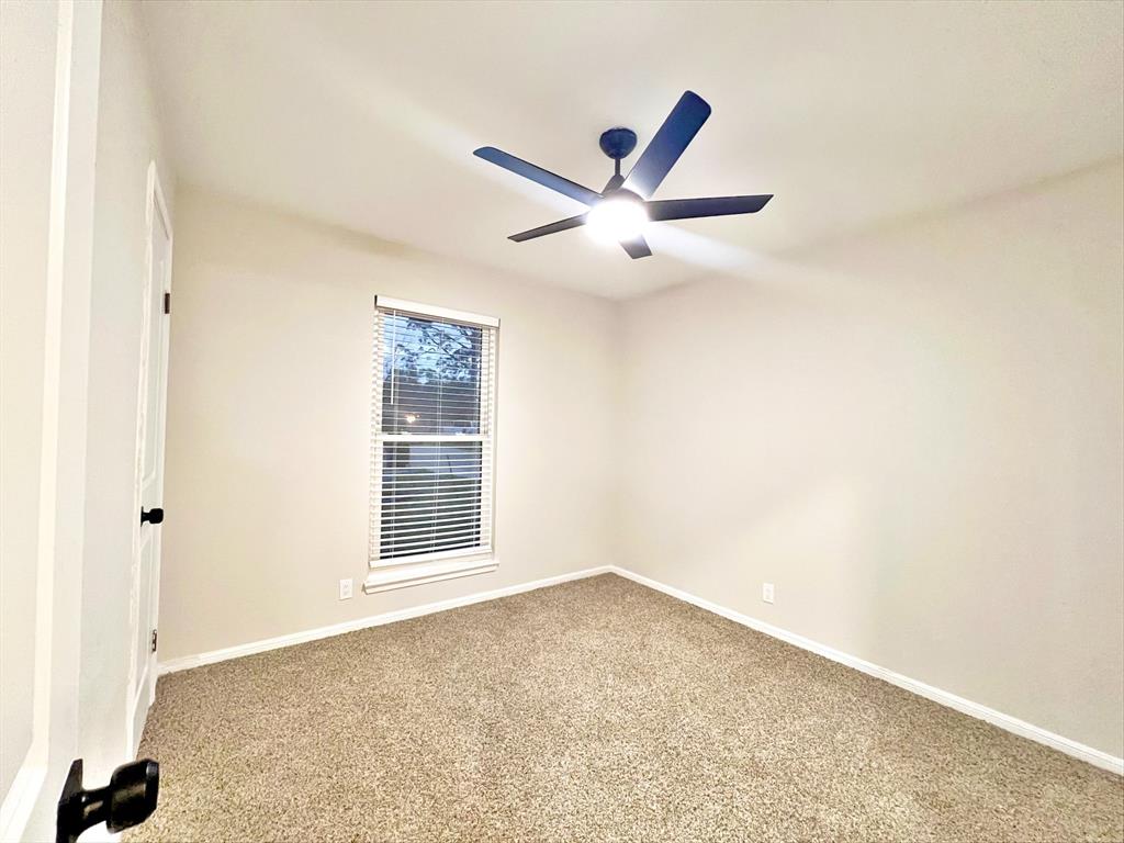 709 Noreda Street, Angleton, Texas image 6