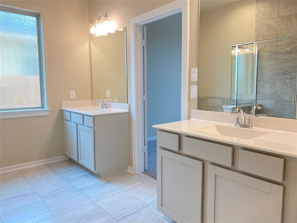 4711 Purple Fountain Drive, Rosenberg, Texas image 15