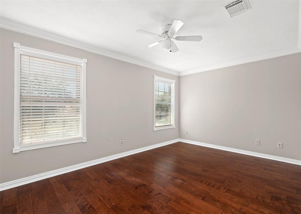 4714 Hawthorne Street, Seabrook, Texas image 13