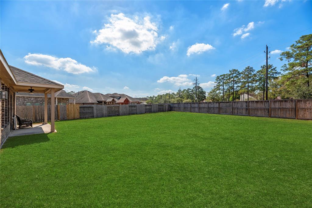 16127 Fairway Creek Circle, Crosby, Texas image 17