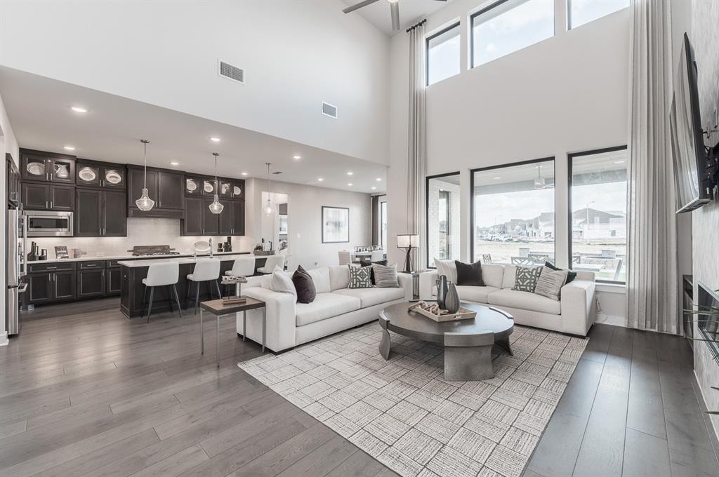 22027 Mesquite Woodlands