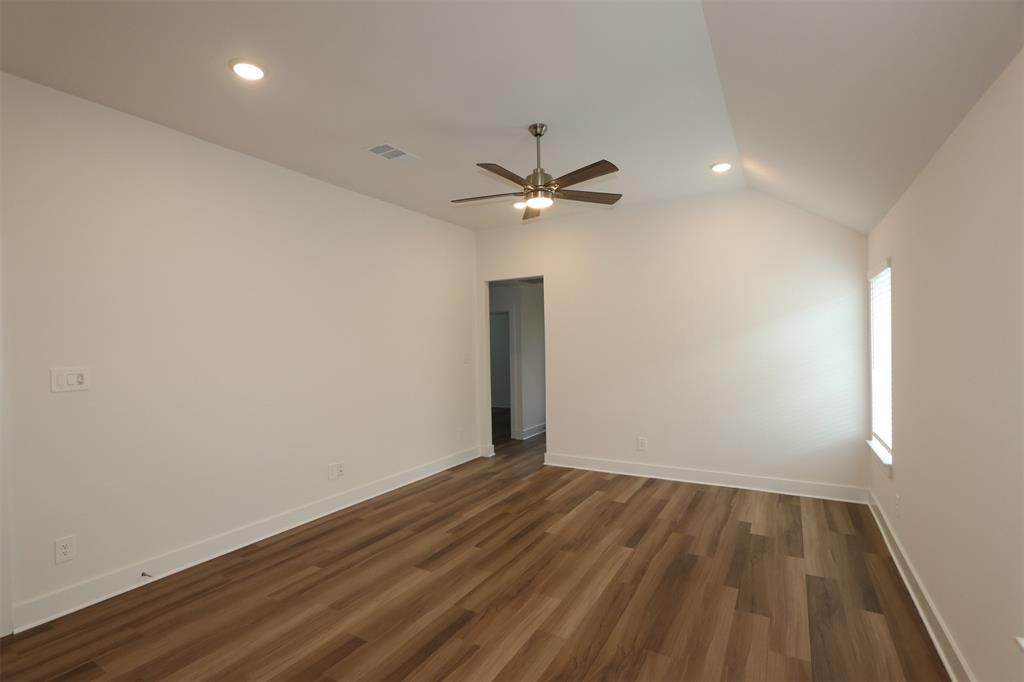 593 Copper Springs Drive, Magnolia, Texas image 13