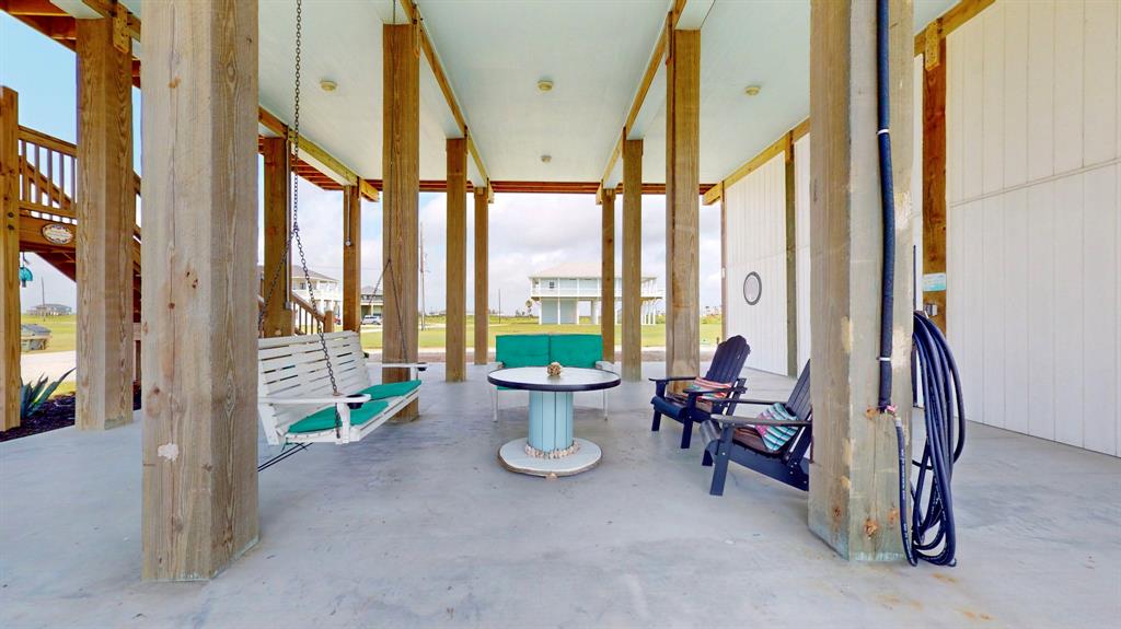 810 Casa Drive, Crystal Beach, Texas image 32
