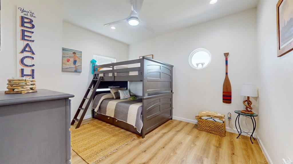 810 Casa Drive, Crystal Beach, Texas image 30