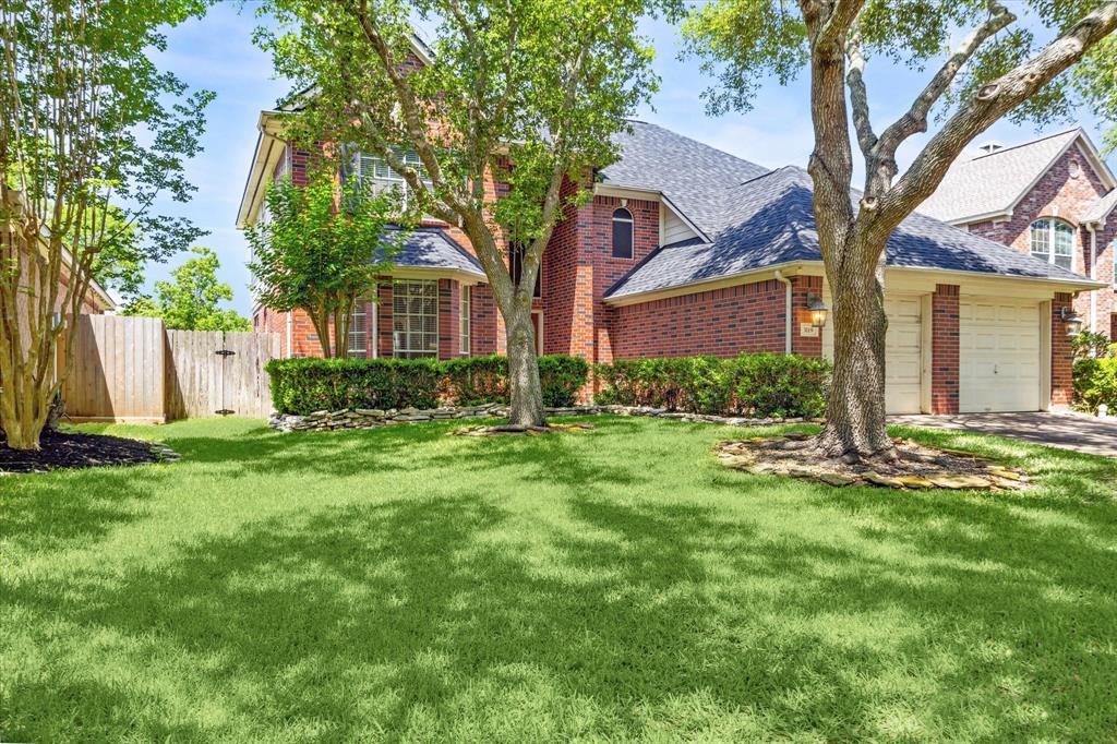 3119 Five Oaks Drive, Missouri City, Texas image 4