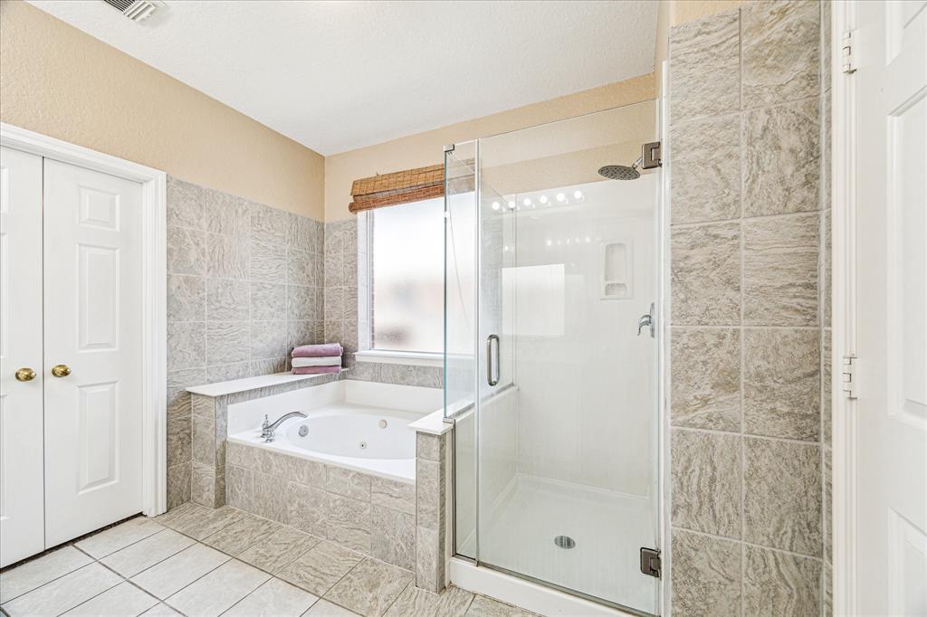 3119 Five Oaks Drive, Missouri City, Texas image 25