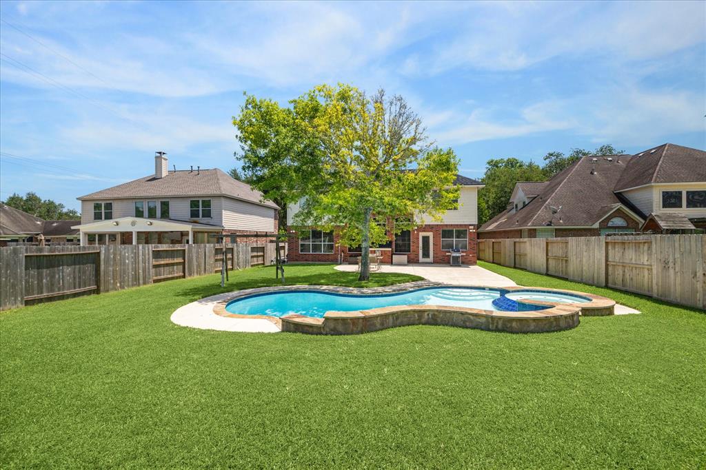 3119 Five Oaks Drive, Missouri City, Texas image 39