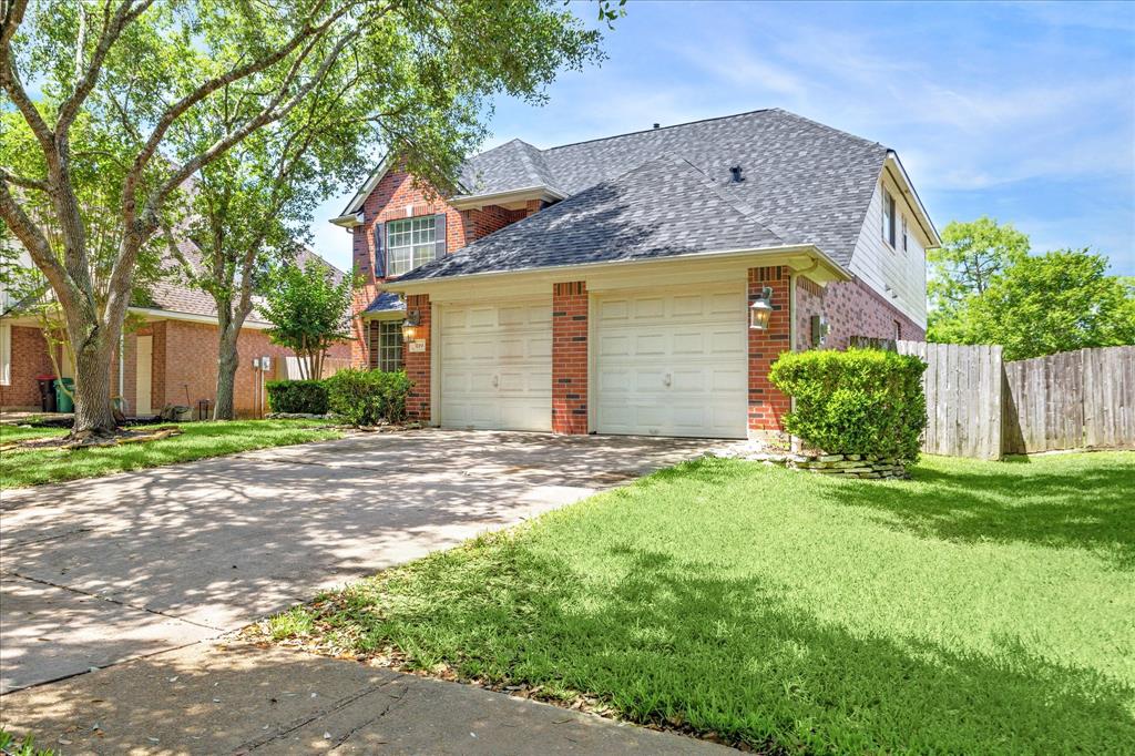 3119 Five Oaks Drive, Missouri City, Texas image 3