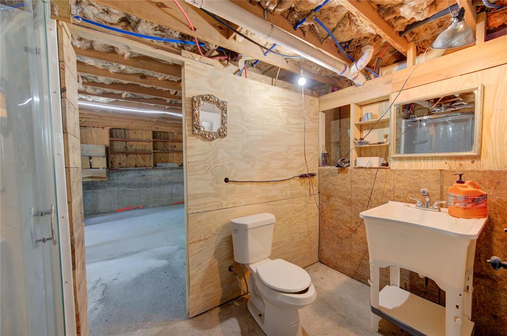 120 Rebecca Street, Houston, Texas image 11