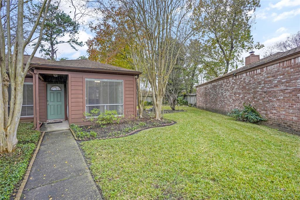 6822 Clee Lane, Spring, Texas image 4
