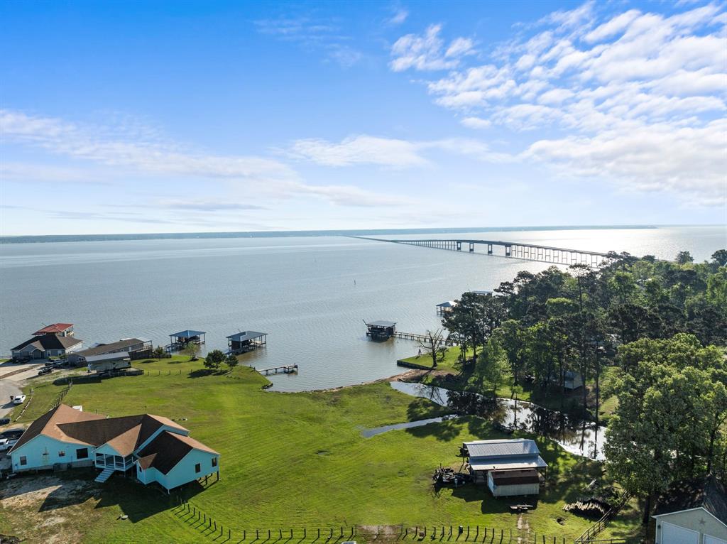 500 Lagoon Drive, Point Blank, Texas image 5