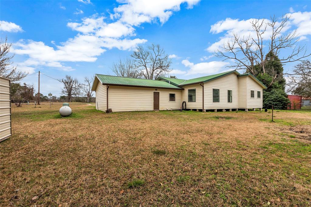 340 Slade Street, Coldspring, Texas image 3