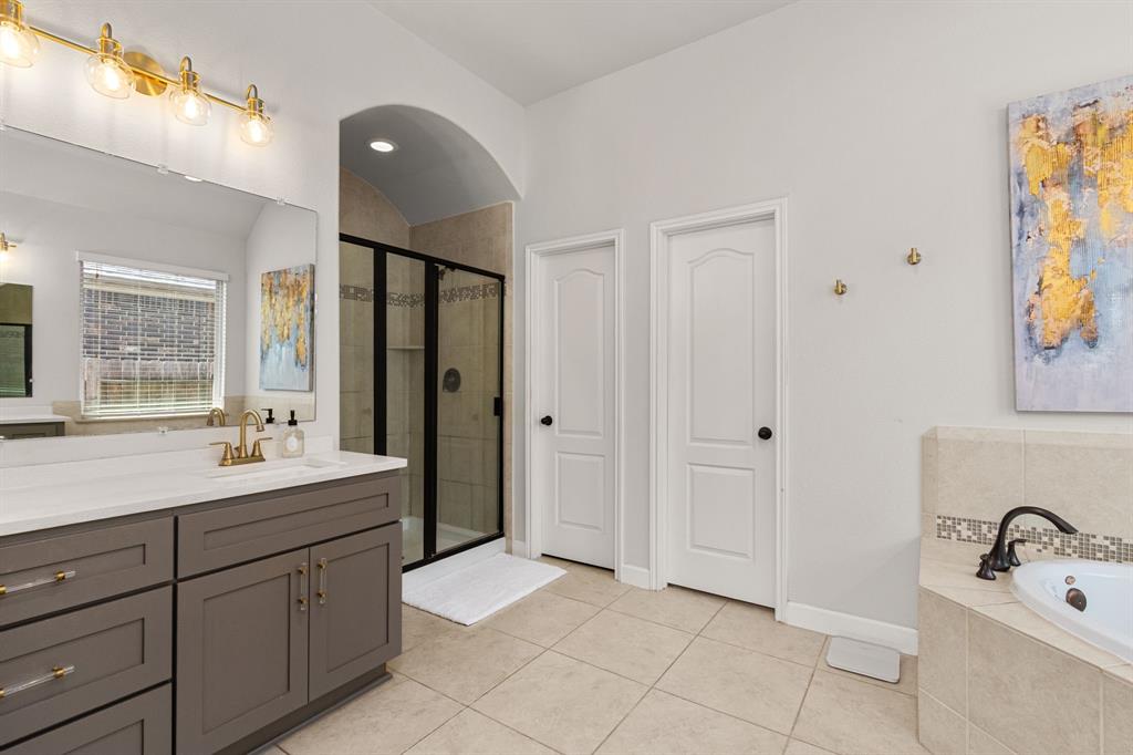 511 Summer Acres Court, Rosenberg, Texas image 34