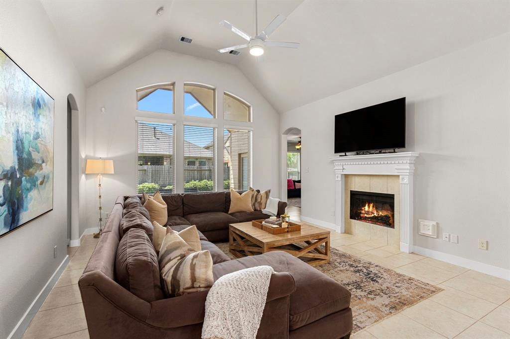 511 Summer Acres Court, Rosenberg, Texas image 20