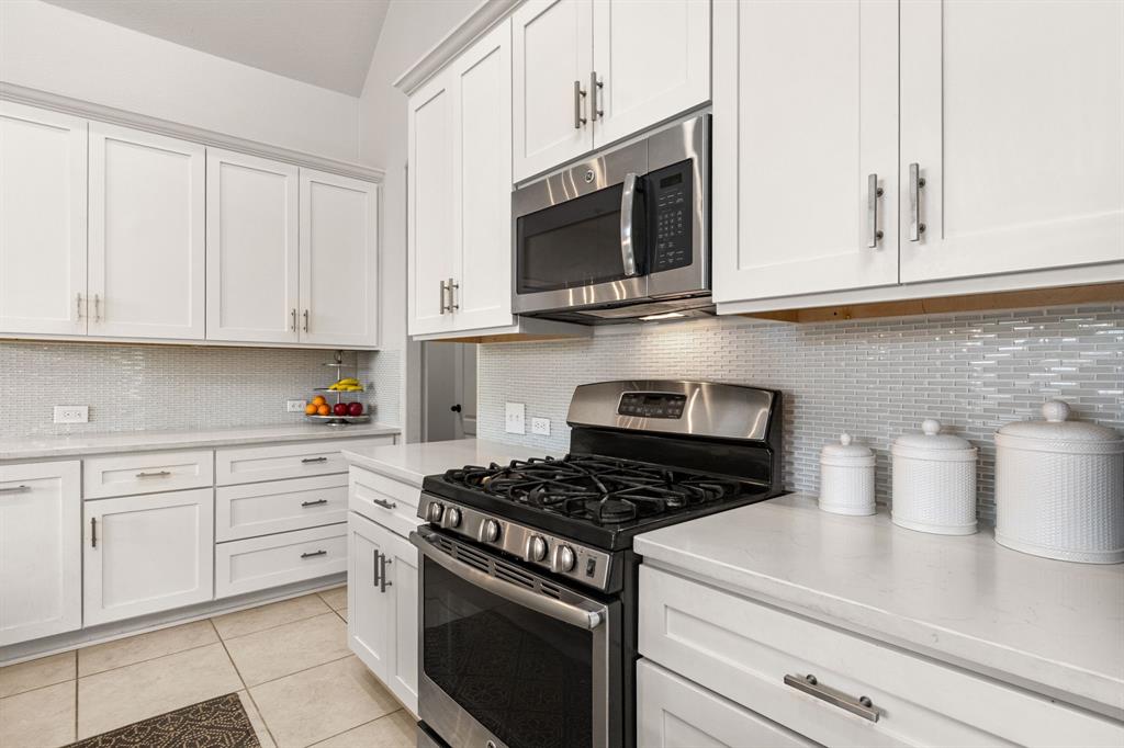 511 Summer Acres Court, Rosenberg, Texas image 16
