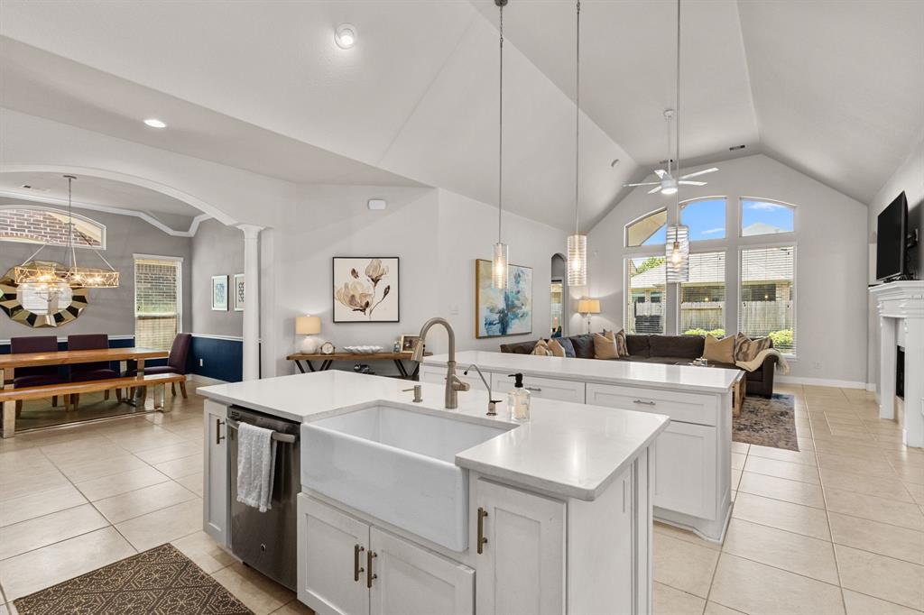 511 Summer Acres Court, Rosenberg, Texas image 1