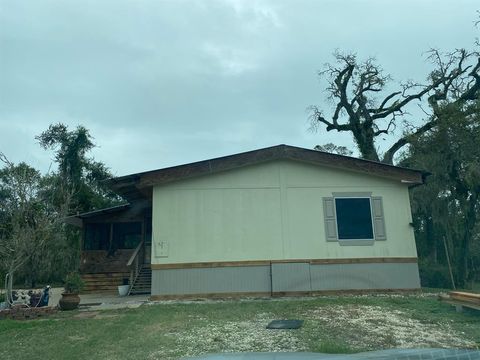 A home in Brazoria