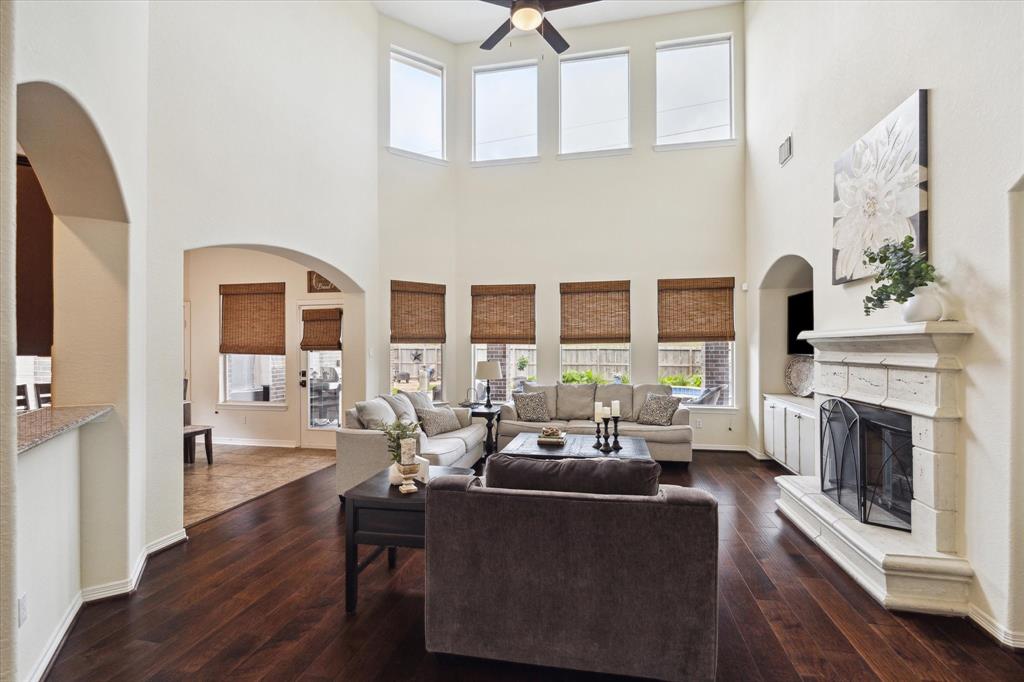 8718 Stowe Creek Lane, Missouri City, Texas image 12