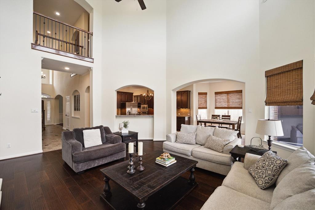 8718 Stowe Creek Lane, Missouri City, Texas image 14