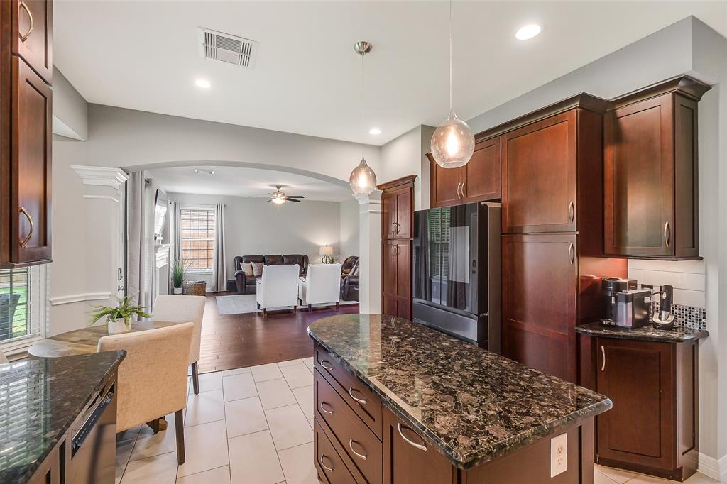 1416 Blueberry Lane, Friendswood, Texas image 12
