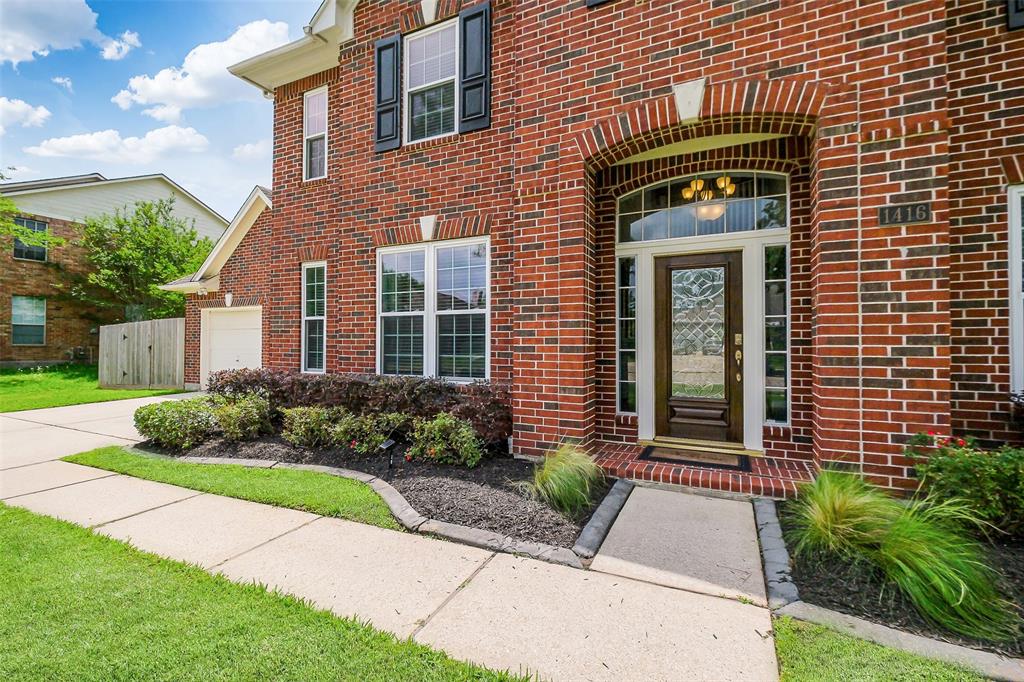 1416 Blueberry Lane, Friendswood, Texas image 3