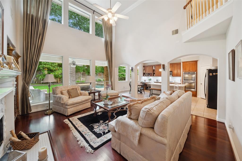 19 Beauty Bower Place, The Woodlands, Texas image 10