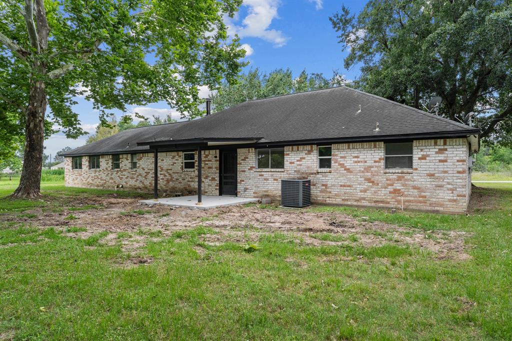 19302 Fisher Drive, Tomball, Texas image 38