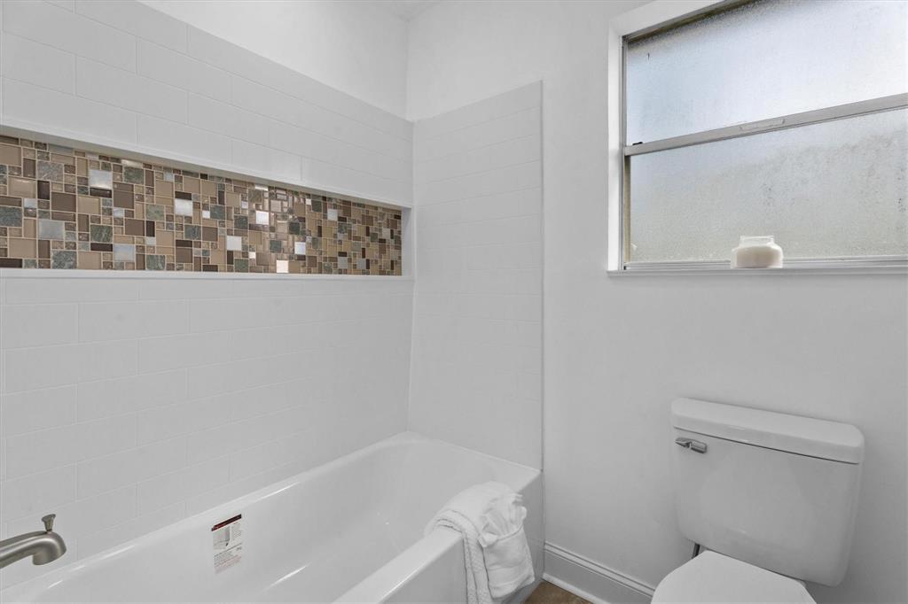 19302 Fisher Drive, Tomball, Texas image 27