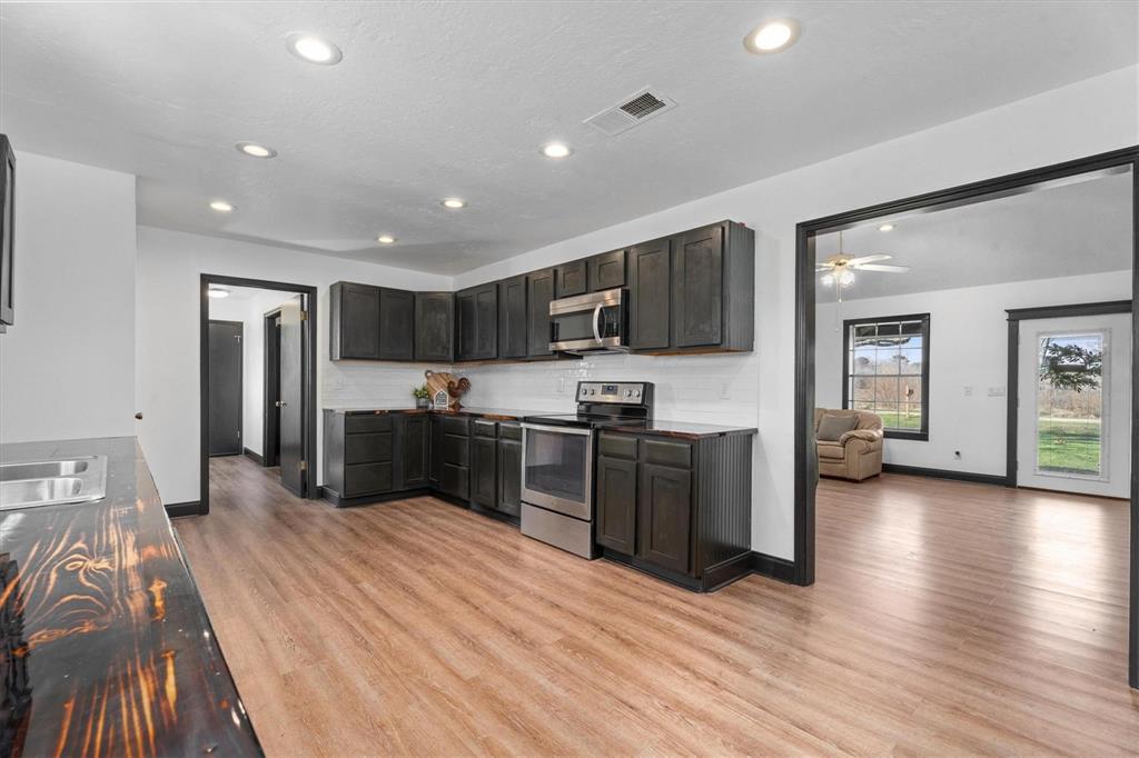 19302 Fisher Drive, Tomball, Texas image 15