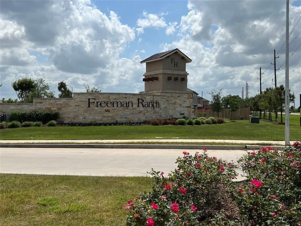220 Elm Patch Drive, Katy, Texas image 6