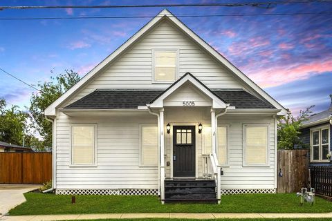 Single Family Residence in Houston TX 5005 Hardy Street.jpg