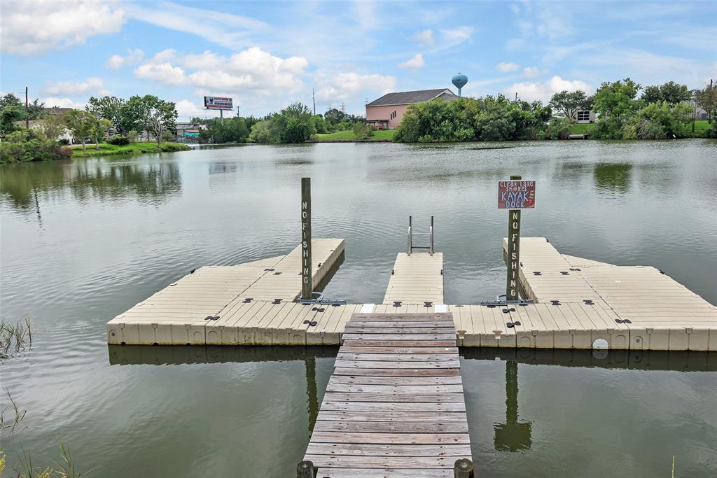 902 Hawthorne Road, Kemah, Texas image 32