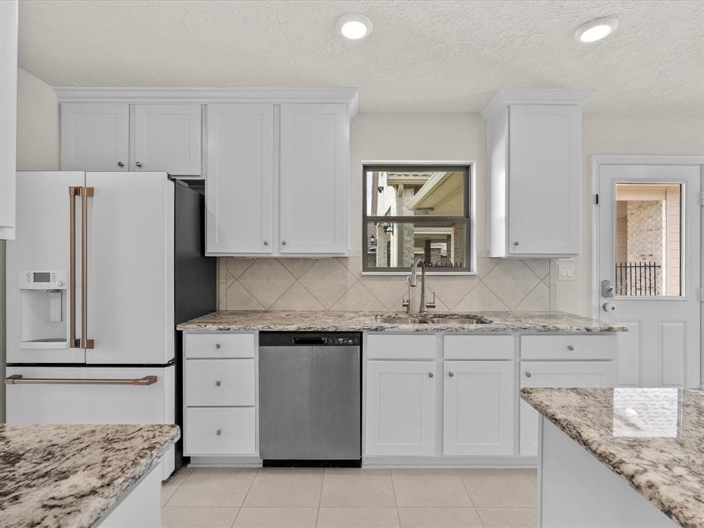 2114 Yarnell Road, Dickinson, Texas image 12