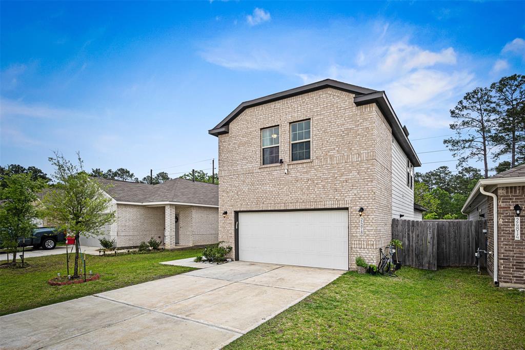 24818 Russet Bluff Trail, Houston, Texas image 4