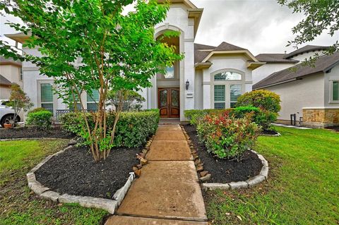 Photo of 5115 Blue Lake Creek Trail, Katy, TX 77494 (MLS # 27027709)