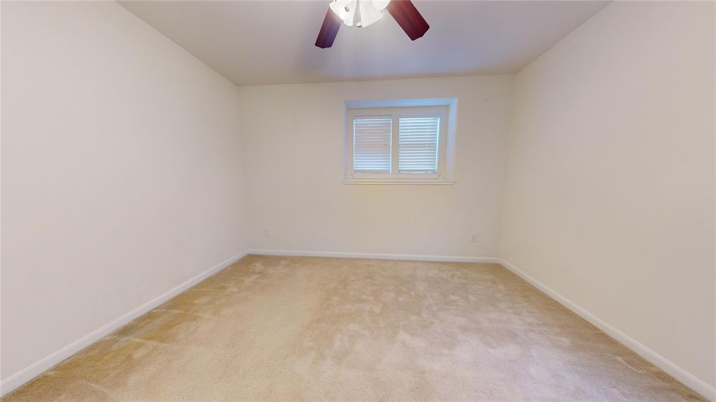 2702 Skyview Moon Drive, Houston, Texas image 30