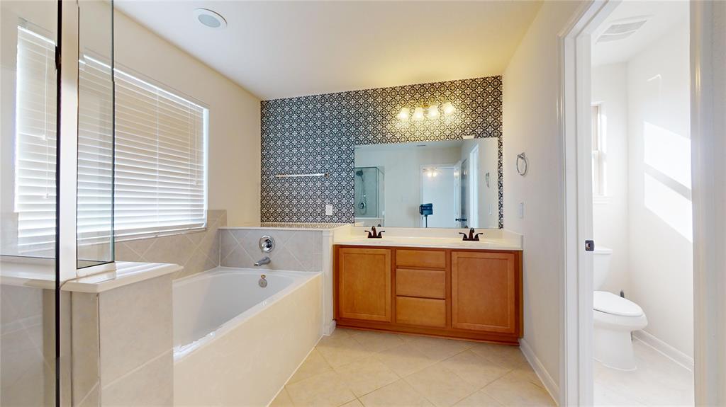 2702 Skyview Moon Drive, Houston, Texas image 42