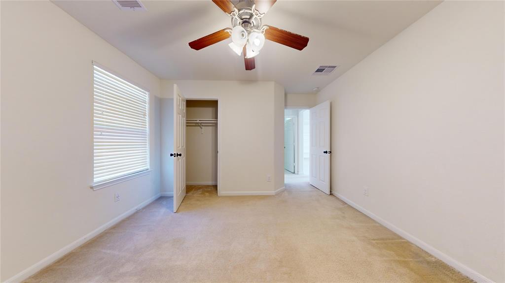 2702 Skyview Moon Drive, Houston, Texas image 32