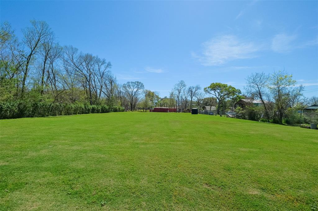 E Anderson Road, Houston, Texas image 6