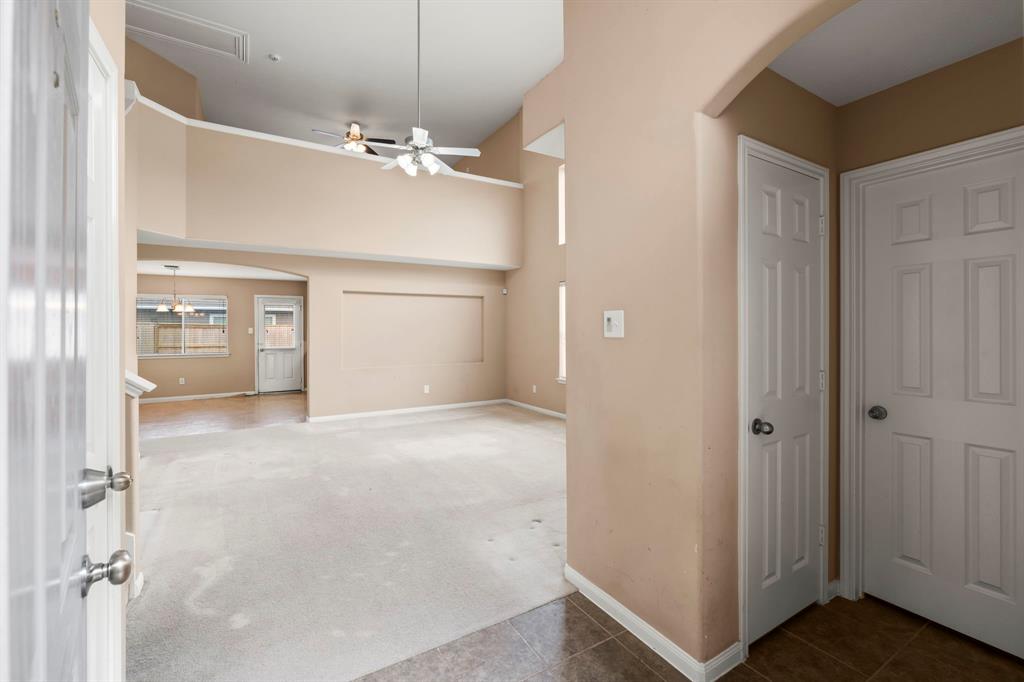 3906 Falvel Shadow Creek Drive