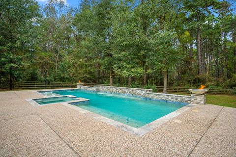 9643 Longmire Creek Way Conroe TX 77304