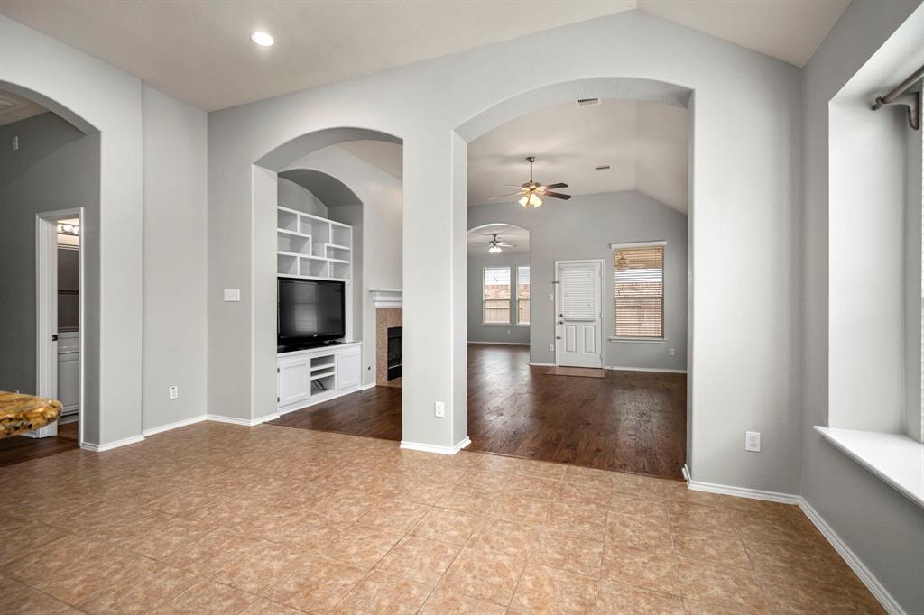 14515 Dakota Bend Drive, Cypress, Texas image 10