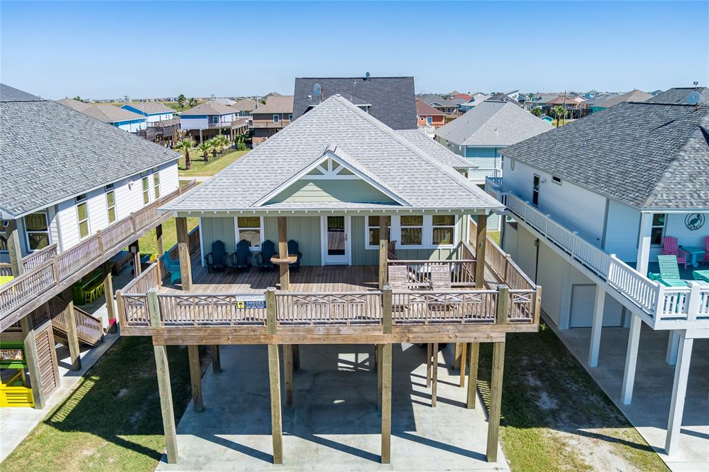 property-search 3 968 Pelican Lane