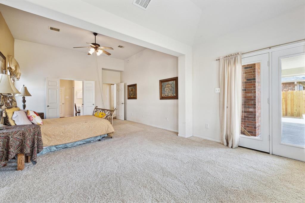 2088 Silverthorn Lane, Kemah, Texas image 18