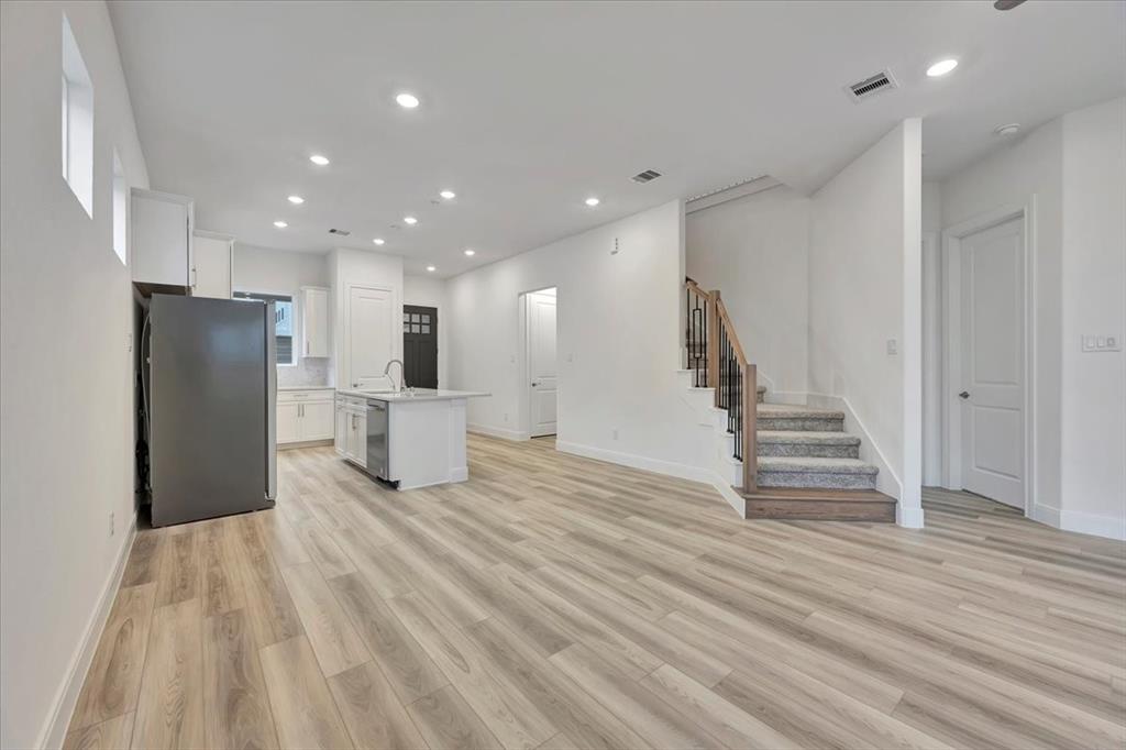 10016 Cloud Mist Drive, Houston, Texas image 7