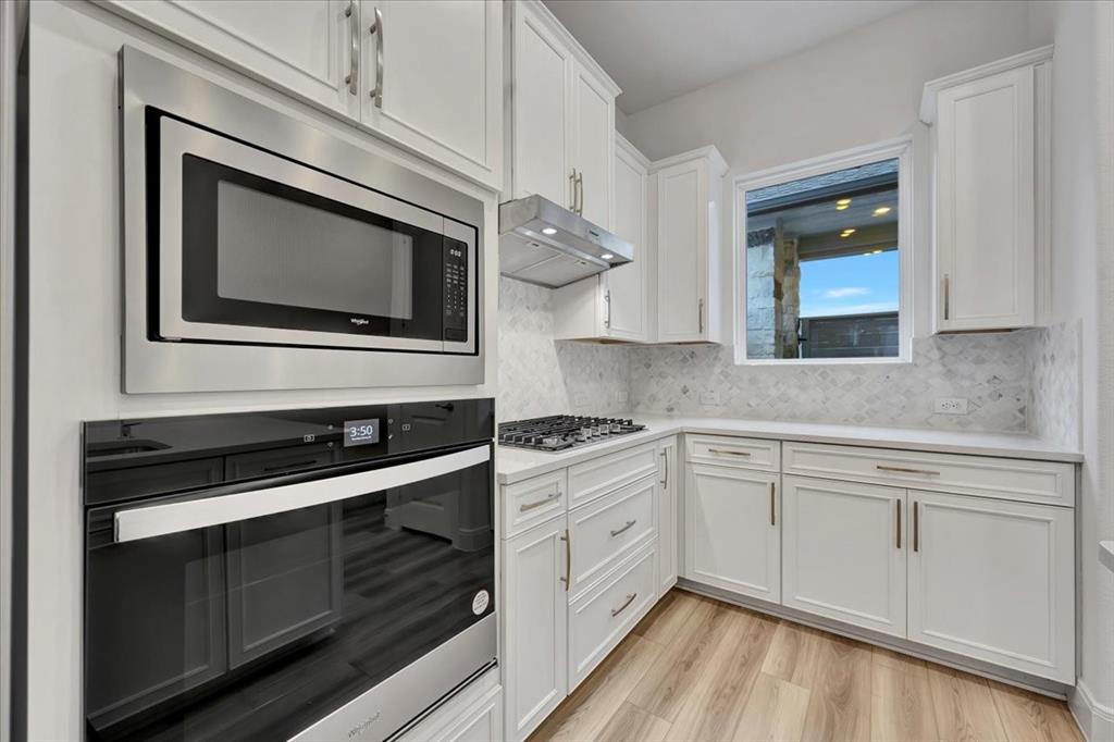10016 Cloud Mist Drive, Houston, Texas image 4