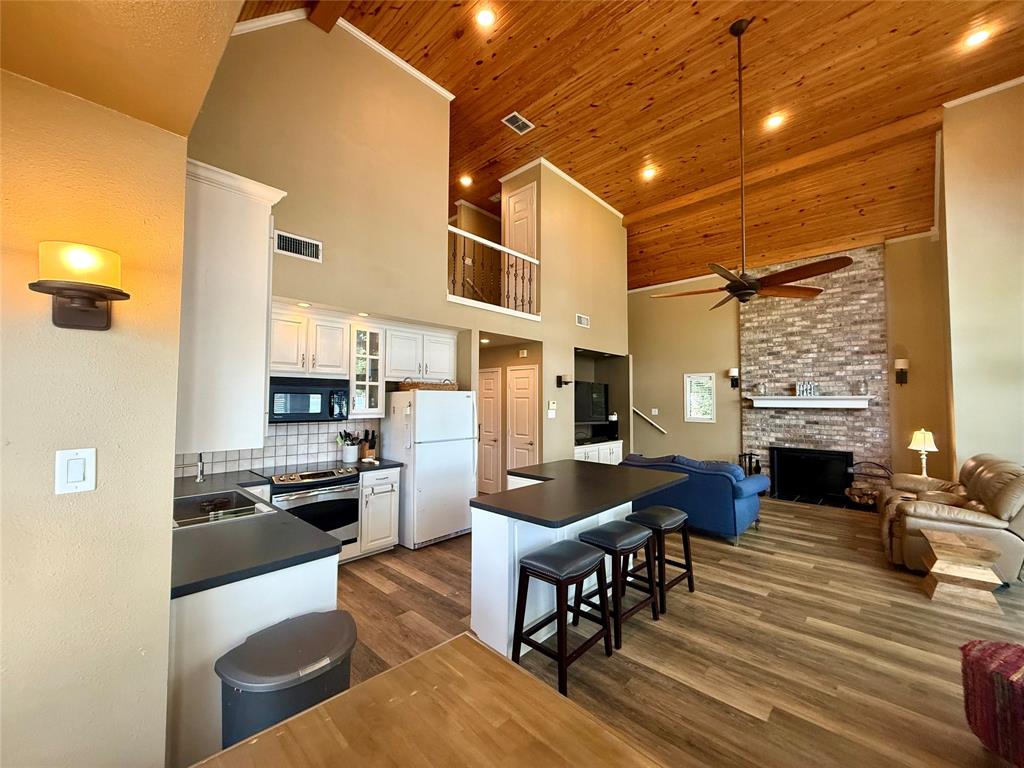 211 County Road 3119, Jacksonville, Texas image 10