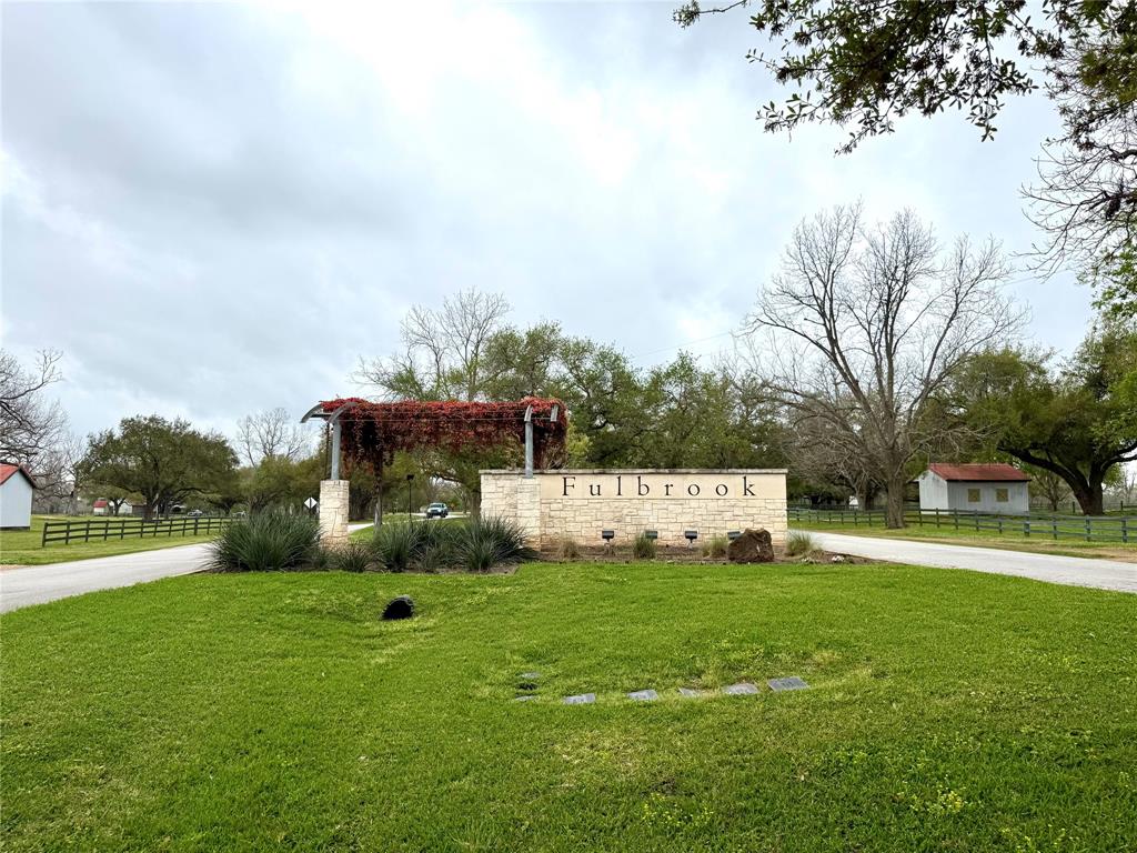 30602 Lower Oxbow Trace, Fulshear, Texas image 3