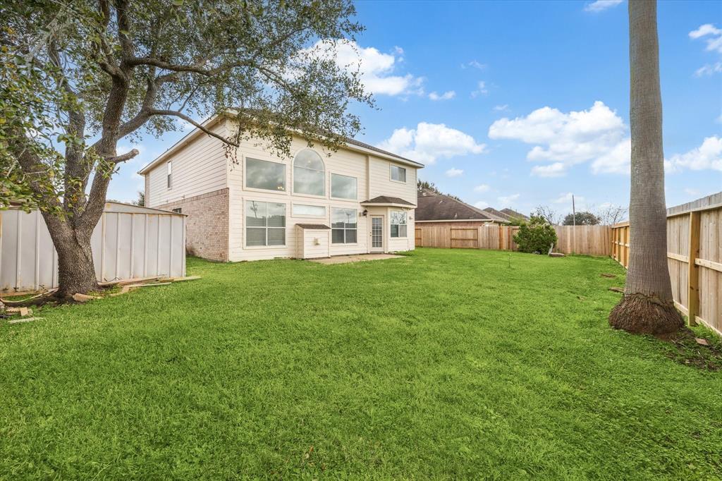 15027 Moss Bridge Lane, Sugar Land, Texas image 12